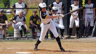 Softball Hands New Haven Its First Loss Loses To Georgian Court