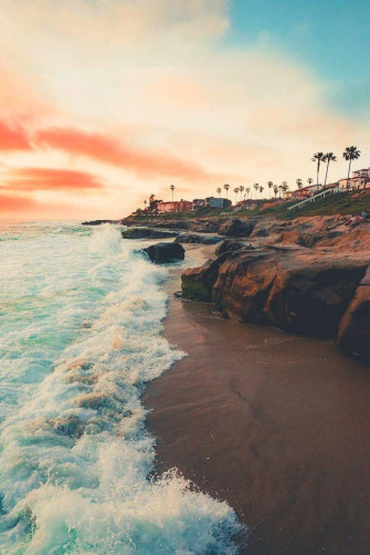Beach Wallpaper Linux Apps