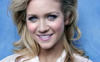 Brittany Snow Wallpaper