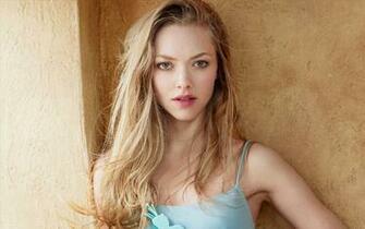 Amanda Seyfried Wallpaper
