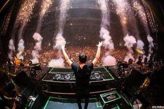Martin Garrix Dj Wallpaper