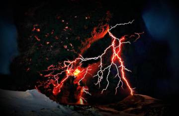 Red Lightning In The Mountain Wallpaper