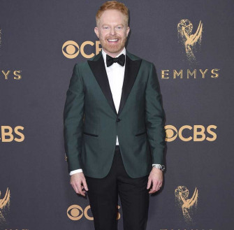 Jesse Tyler Ferguson Wallpaper
