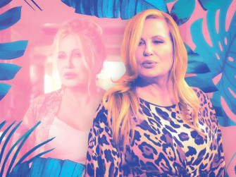 Jennifer Coolidge Wants You To Know Mike White Is A Genius The