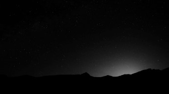 Black And White Background Wallpaper