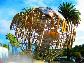Universal Wallpaper