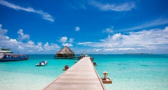 Holiday Pier Vacation Summer Beach Sea Wallpaper Background
