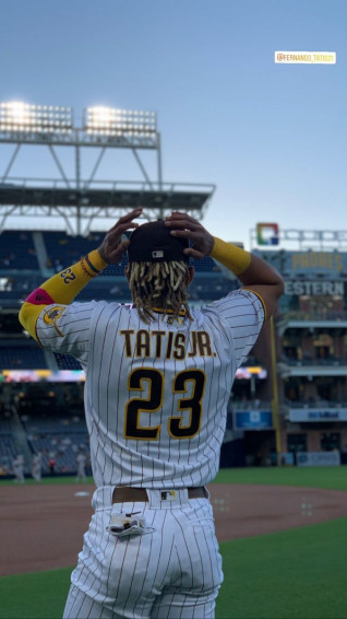 Jesus Vlz Ii On Fernando Tatis Jr Baseball Guys Padres