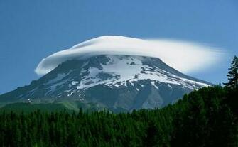 Mt Hood Lenticular Cloud Photos Diagrams Topos Summitpost