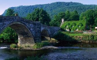 Serene English Countryside Wallpaper Background