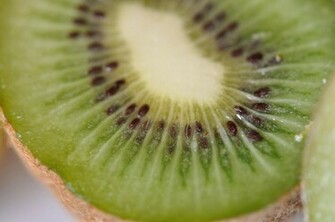 Kiwi Wallpaper