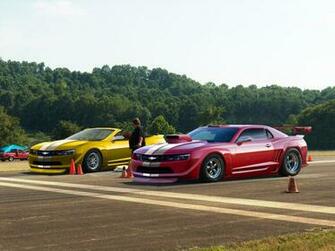 Top Camaro Drag Racing Wallpaper