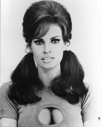 Wallpaper Xtreme Best Raquel Welch Hot