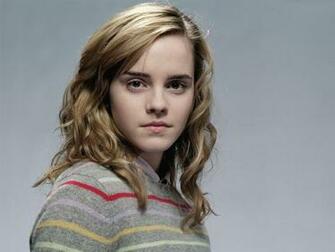 Gorgeous Emma Wallpaper HD