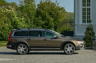 Volvo Xc70 Side Profile Photo Trucktrend