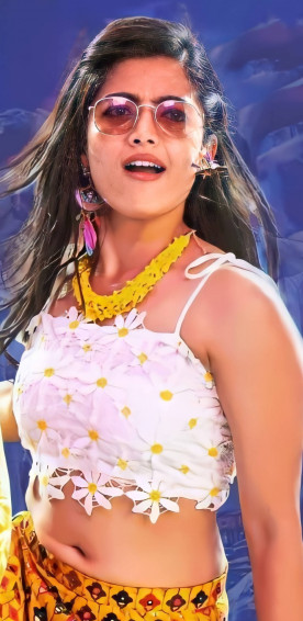Rashmika Mandanna HD Wallpaper
