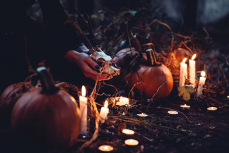 Halloween Witch Aesthetic Wallpaper