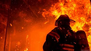 Firefighter Wallpaper Top Background