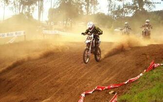 Wallpaper Cool Brasileiro De Motocross Em Canelinha