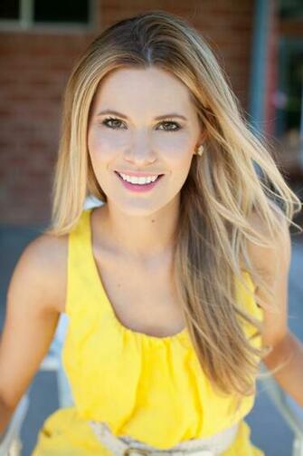 Rachelle Leah Wallpaper