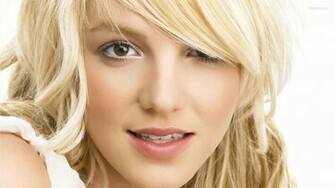 Haley Bennett HD Wallpaper