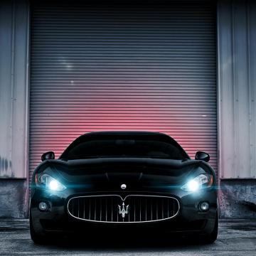 Mazerati Gran Turizmo iPad Retina Wallpaper For iPhone Pro