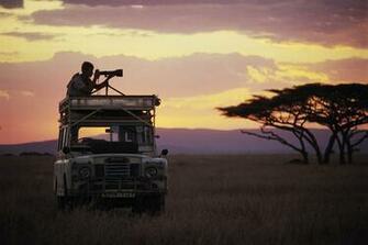 White Land Rover Defender HD Wallpaper
