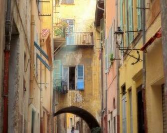 Old Tuscan Streets Wallpaper HD
