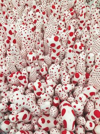 Yayoi Kusama Infinity Mirrors The Glossier