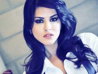 Here Wallpaper Sunny Leone