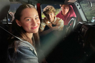 The Summer I Turned Pretty Cast Behind Scenes Photos