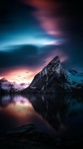 Iyan Sofyan On Mountains World Wallpaper Night Sky