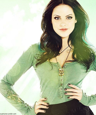 Elizabeth Gillies HD New Wallpaper It S All About