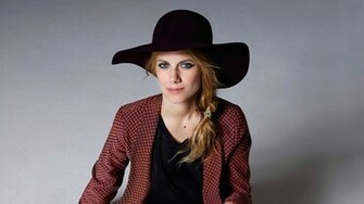 Wallpaper Melanie Laurent Galleries Pics