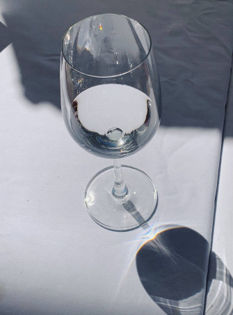 Wine Glass iPhone Pro 4k Wallpaper