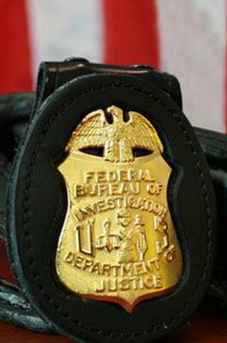Mid South Woman Accused Of Impersonating Fbi Agent Stealing Over