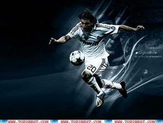 Karim Benzema In Action Wallpaper