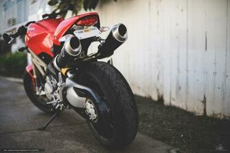 Wallpaper Ducati Red Silencer Monster Desktop