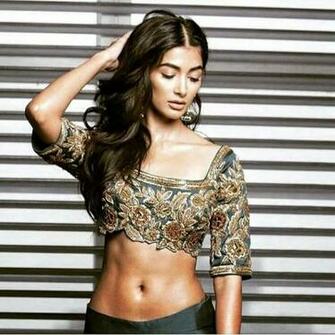 Most Sexiest Photos Of Pooja Hedge Bikini Show Hot Navel Boob