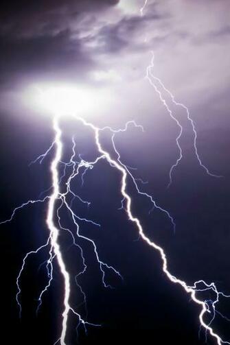 Lightning iPhone Wallpaper And 4s