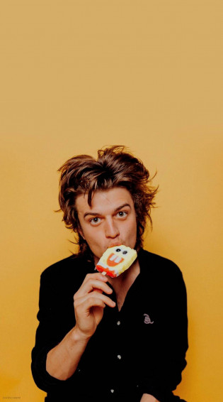 Top Joe Keery Wallpaper Full HD 4k To Use