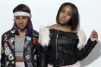 Taylor Girlz Wallpaper On
