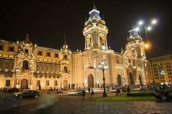 Wallpaper Armas The Plaza De Lima