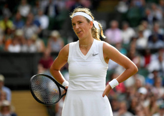 Victoria Azarenka Hands On Her Hips Wallpaper