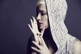 Halsey 4k HD Image Wallpaper In