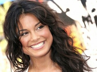 Nathalie Kelley Desktop Background Wallpaper Screensaver Great Smile