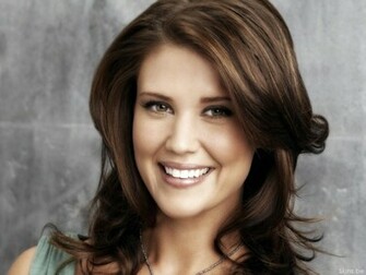 Sarah Lancaster Wallpaper Beautiful Smile Porn