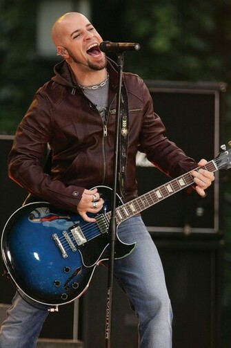 Chris Daughtry Frontman For Recording Artists Currently