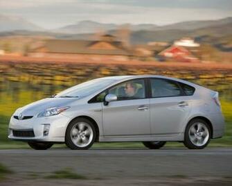 Toyota Prius Hybrid Touring Wallpaper