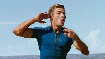 Zac Efron Baywatch Wallpaper Baltana